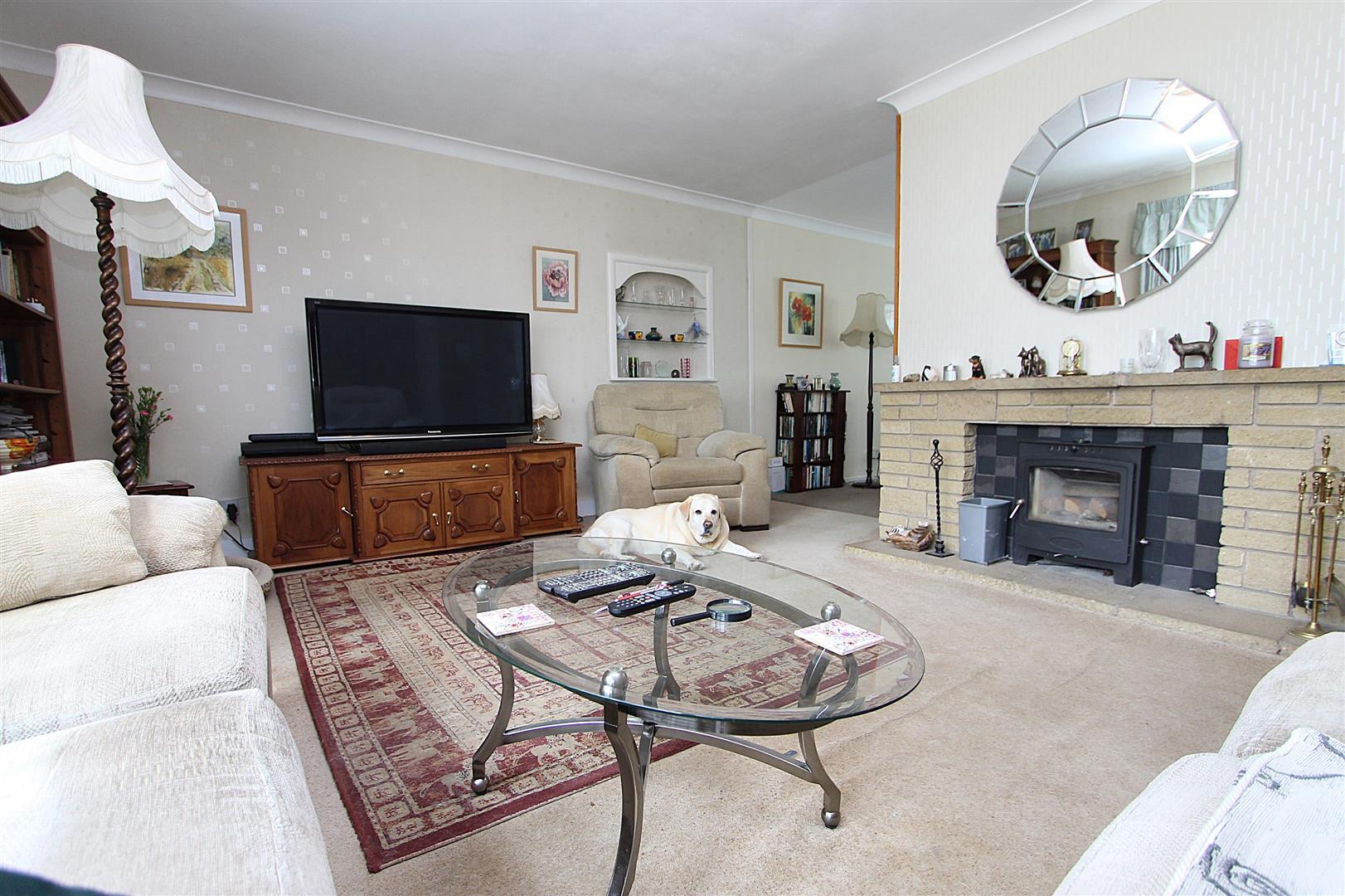 4 bed property in Habberley Road, Kidderminster